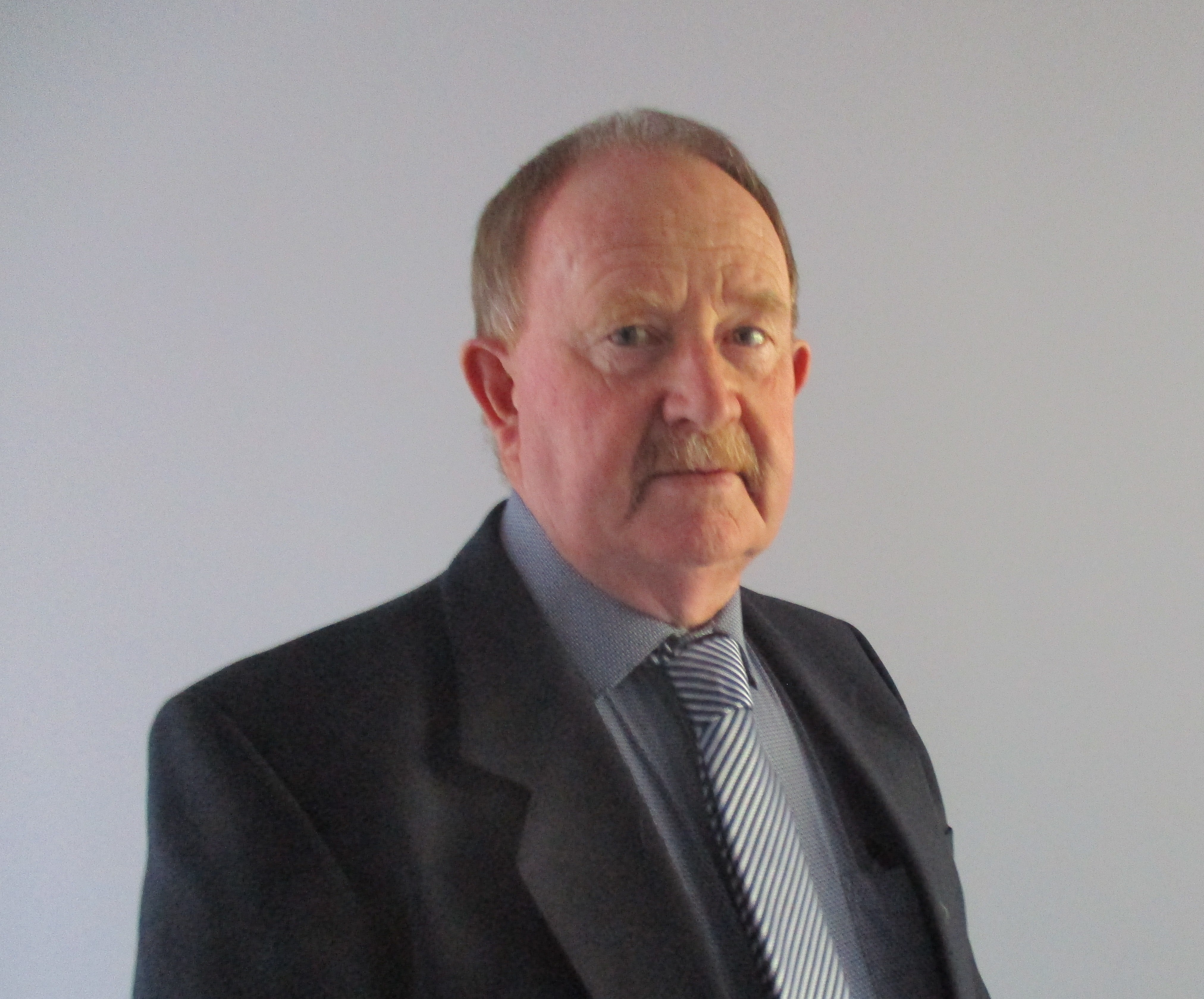 Photo George Cropped
